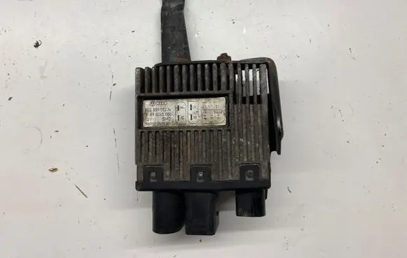 Audi A4 S4 B7 8E 8H Fan control module 8E0959501N 898065000