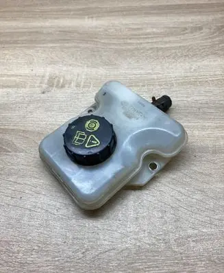 Mazda 5 Power steering fluid tank/reservoir 023643550