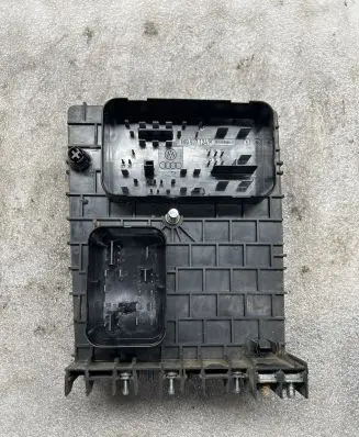Audi A3 S3 8P Fuse box set 1K0937124K