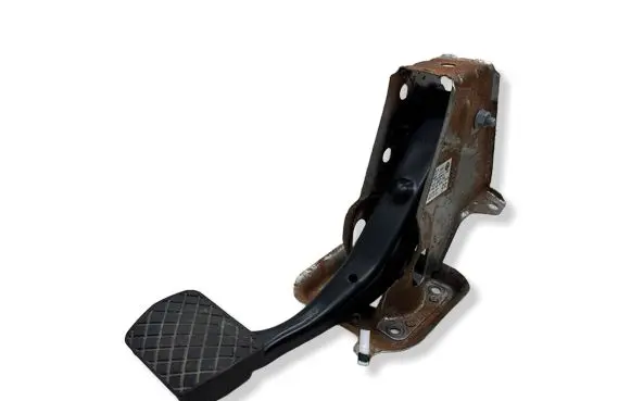 Volkswagen Tiguan Brake pedal 1K1723057AL