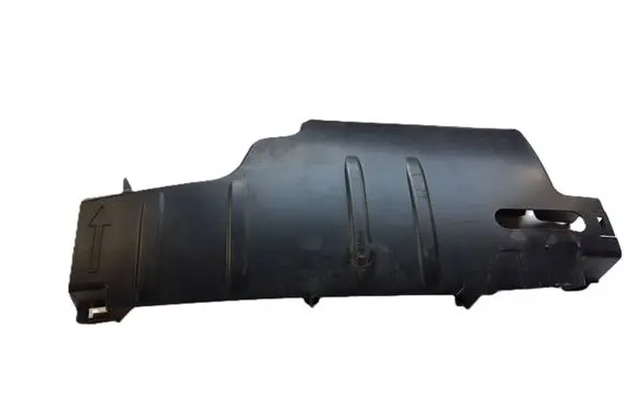 Rear underbody cover/under tray