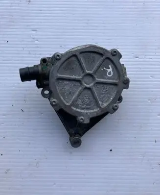 BMW 3 F30 F35 F31 Vacuum pump 0710336182
