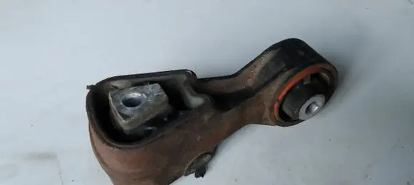 Citroen C5 Engine mount bracket