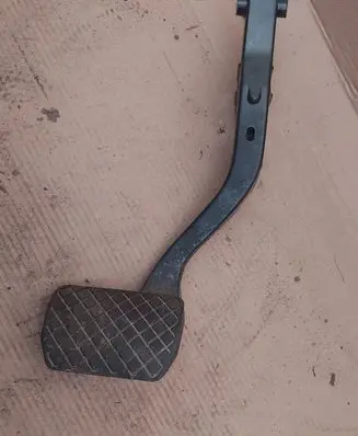 Audi A6 S6 C5 4B Brake pedal 8D1723140B