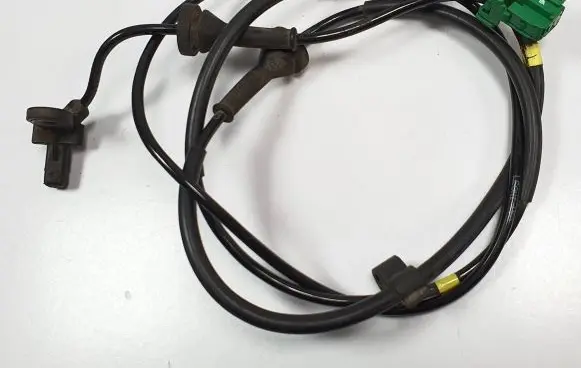 Volvo XC90 ABS rear brake sensor 30773745