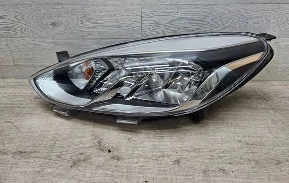 Ford Fiesta Headlight/headlamp H1BB13W030AD