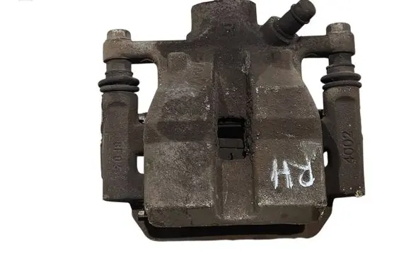 Toyota Highlander XU50 Rear brake caliper 