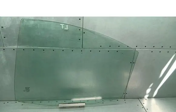 Volvo S60 Rear door window glass