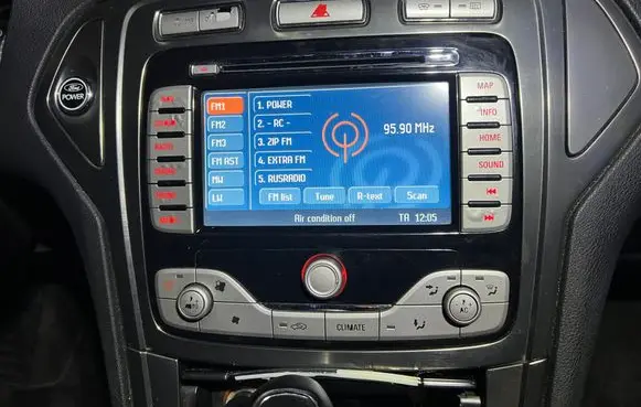 Ford Mondeo MK IV Radio/CD/DVD/GPS head unit 7S7T18K931BL 881C7E3A0534 88116747