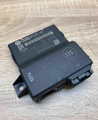 Audi A4 S4 B8 8K Gateway control module 8T0907468T 8T0907468