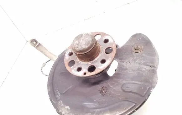 Mercedes-Benz E W211 Front wheel hub spindle knuckle