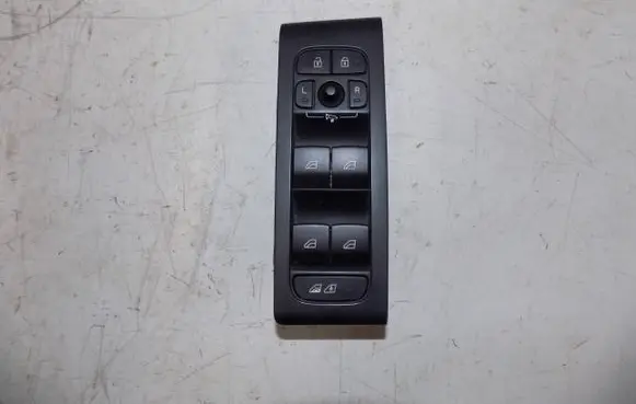 Volvo XC40 Quarter vent window switch 31456058