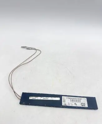 Mercedes-Benz C W203 Aerial antenna amplifier A2038208689