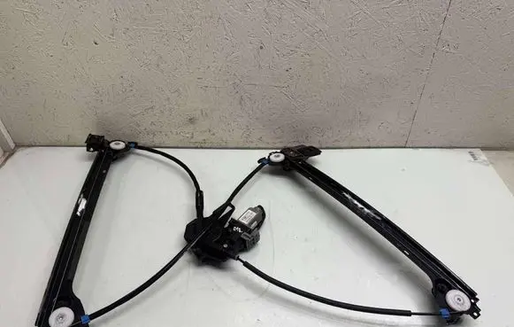 Tesla Model X Front door window regulator with motor 102881900F