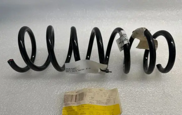 BMW 5 E60 E61 Front coil spring 33536763055