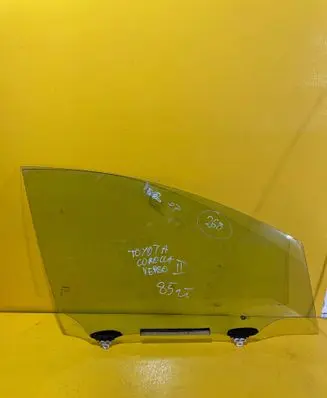 Toyota Corolla Verso AR10 Front door window glass four-door E1743R-00097