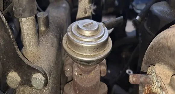 Skoda Superb B5 (3U) EGR valve 059131503