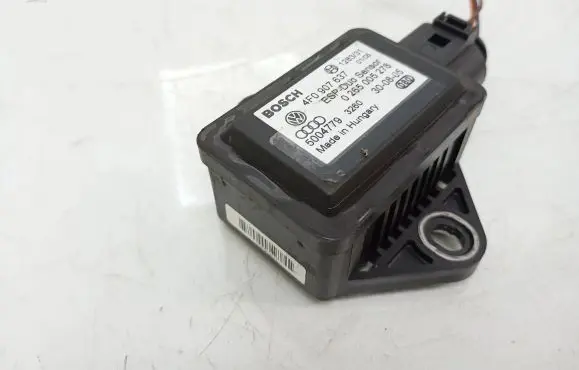 Audi A6 S6 C6 4F ESP acceleration yaw rate sensor 4F0907637 0265005278 5004779