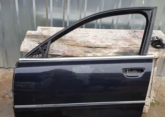 Audi A8 S8 D3 4E Front door