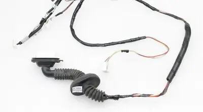 Toyota Avensis T270 Rear door wiring loom 8215405260