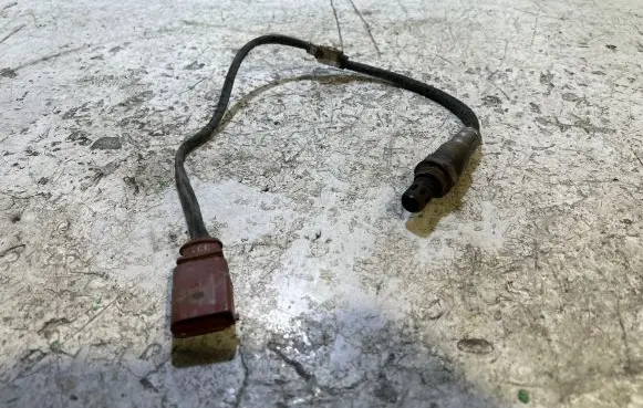 Skoda Octavia Mk2 (1Z) Lambda probe sensor 03G906262 3108