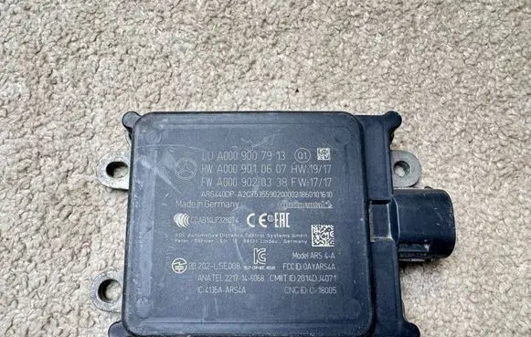 Mercedes-Benz CLS W257 Distronic sensor radar A0009007913 A0009010607 A0009020338