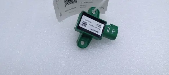 Suzuki SX4 S-Cross Airbag deployment crash/impact sensor 3893061M10