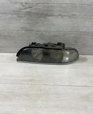 BMW 5 E39 Headlight/headlamp 15213900 152139