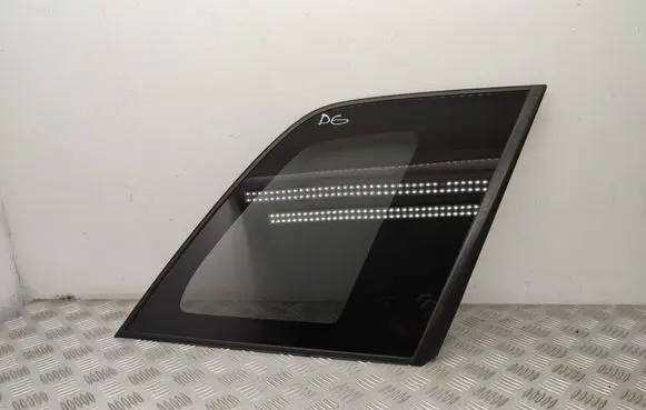 Suzuki Grand Vitara II Rear side window