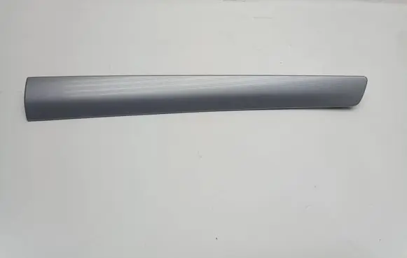 Opel Zafira B Other front door trim element 13163897