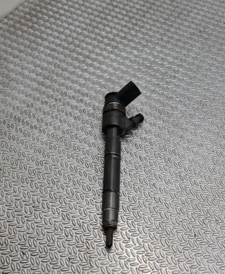 Mercedes-Benz A W169 Fuel injector A6400700787