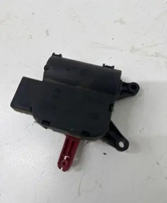 Audi A4 S4 B6 8E 8H Air flap motor/actuator 0132801301 8E1820511