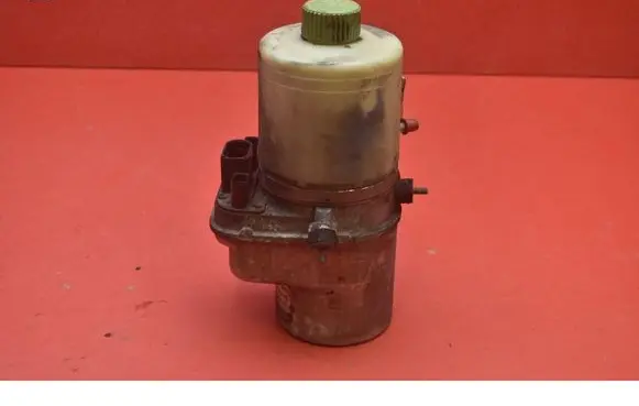 Skoda Roomster (5J) Power steering pump 6Q0423156AB