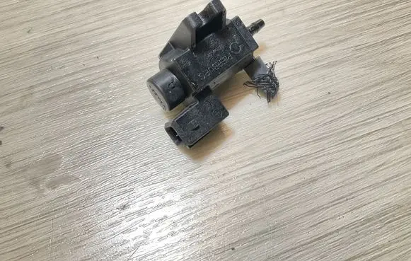 Opel Zafira B Turbo solenoid valve 8972882491
