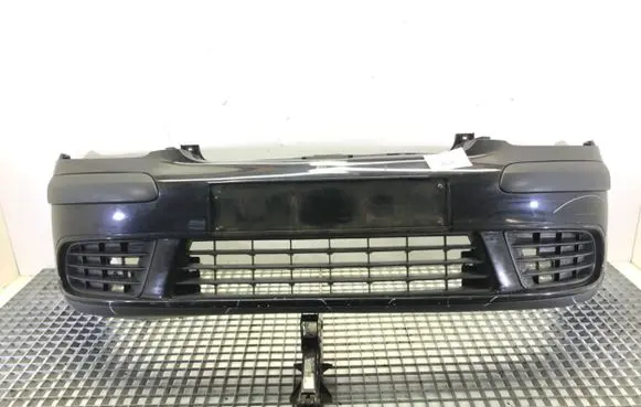 Volkswagen Golf Plus Front bumper