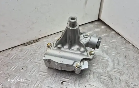 Toyota RAV 4 (XA50) Oil pump 1510025032 N07500201