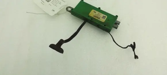 Volvo S40 Aerial antenna amplifier 30737917