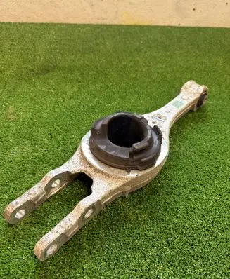 Hyundai Ioniq 5 Rear upper control arm/wishbone 55210GI100 20220729 0049