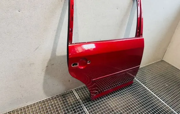 Volkswagen Touran II Rear door 