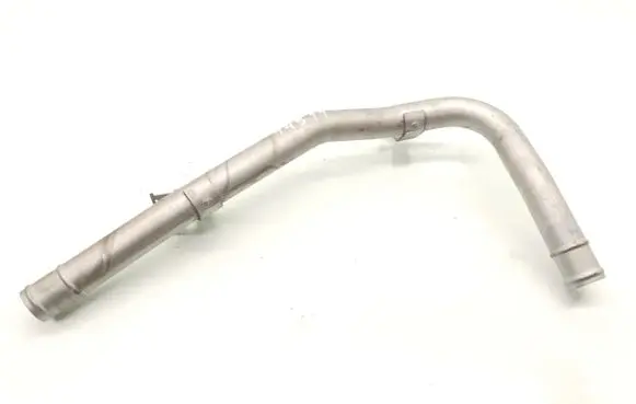 Mercedes-Benz B W247 Engine coolant pipe/hose A2702032902 Z6S003