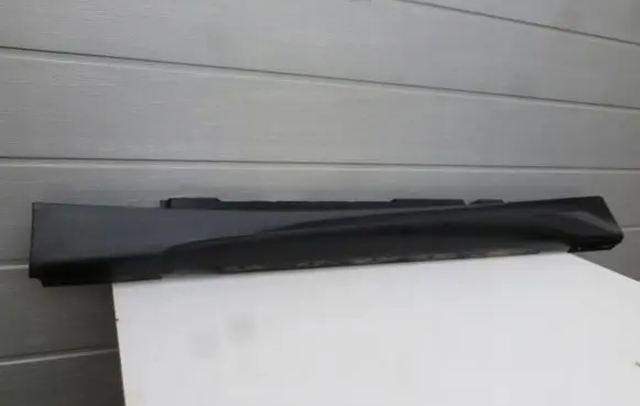 BMW M3 e92 Sill