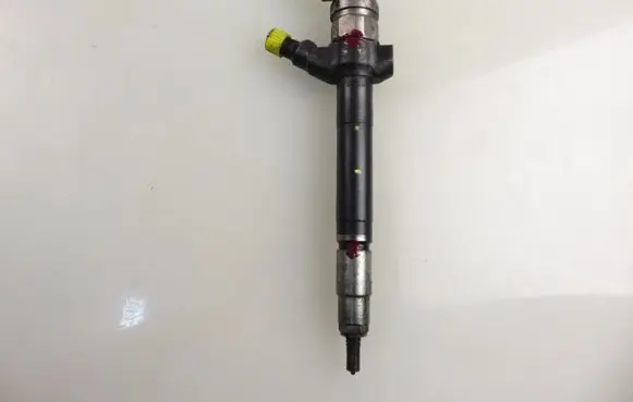 Ford Transit Fuel injector 6C1Q9K546AC