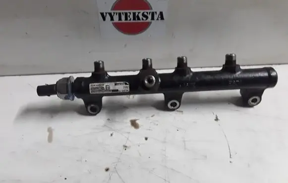 Hyundai Terracan Fuel main line pipe