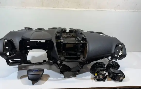 Ford Kuga II Dashboard 