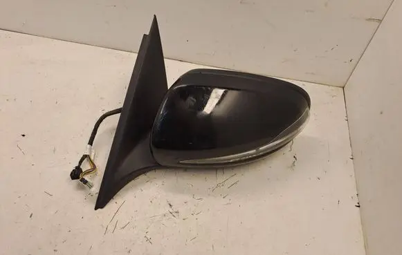Mercedes-Benz GLC X253 C253 Front door electric wing mirror A2058104702 3331578