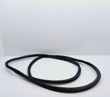 Audi A4 S4 B6 8E 8H Front door rubber seal 8E0831721