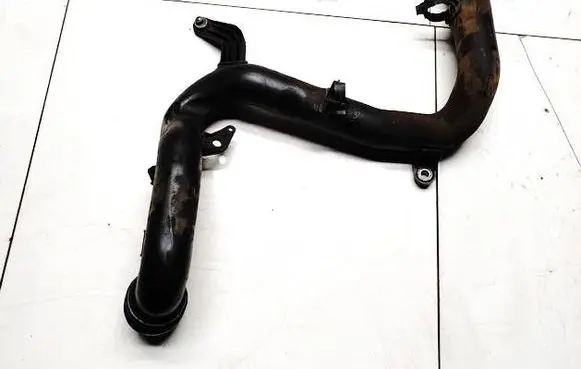 Volkswagen PASSAT B6 Intercooler hose/pipe 1k0145762bp 1k0145770aa