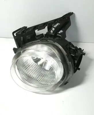 Nissan Juke I F15 Headlight/headlamp HCR660 HCHR772