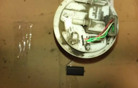 Peugeot 206 In-tank fuel pump 9625476280