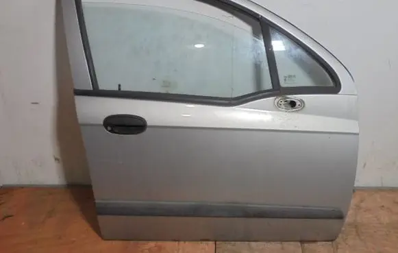 Chevrolet Spark Front door 